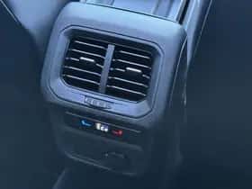 Volkswagen Tiguan thumbnail 61