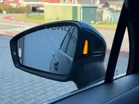 Volkswagen Tiguan thumbnail 32