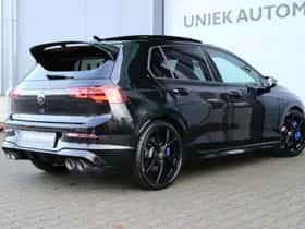 Volkswagen Golf (2023) thumbnail 2