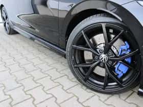 Volkswagen Golf (2023) thumbnail 17