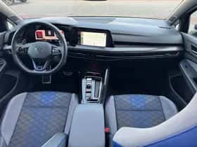 Volkswagen Golf (2023) thumbnail 36