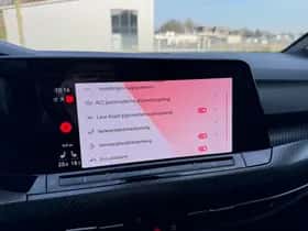 Volkswagen Golf (2023) thumbnail 52