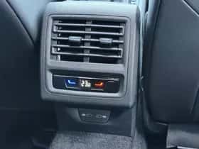 Volkswagen Golf (2023) thumbnail 59