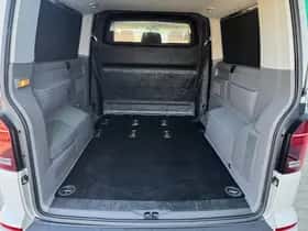 Volkswagen Transporter (2023) thumbnail 5