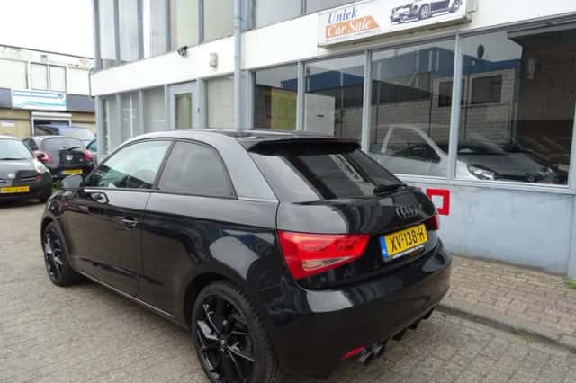 Audi A1 (2013) thumbnail 3