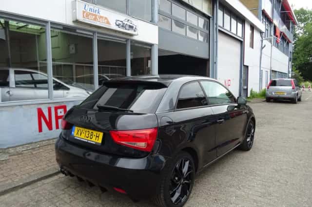 Audi A1 (2013) thumbnail 4