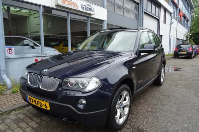BMW X3 (2009) thumbnail 1