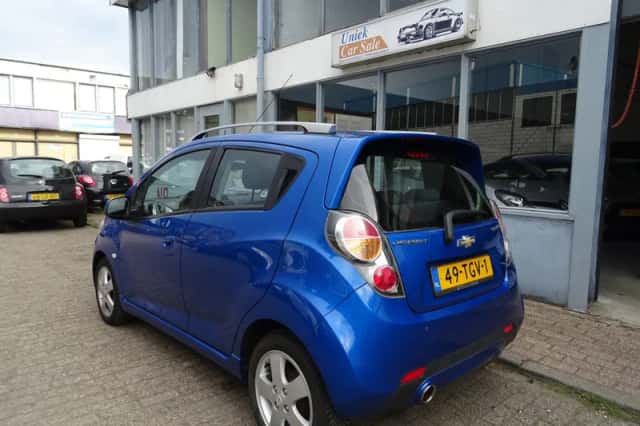 Chevrolet Spark (2012) thumbnail 3