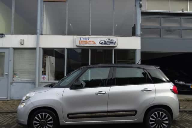 Fiat 500L (2013) thumbnail 2