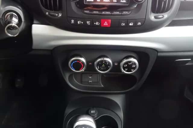 Fiat 500L (2013) thumbnail 6