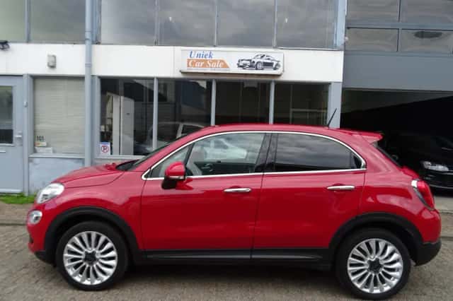 Fiat 500X (2016) thumbnail 2