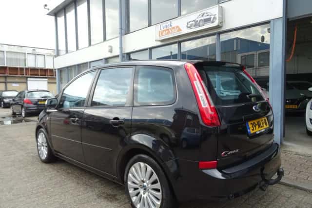 Ford C-Max (2010) thumbnail 3