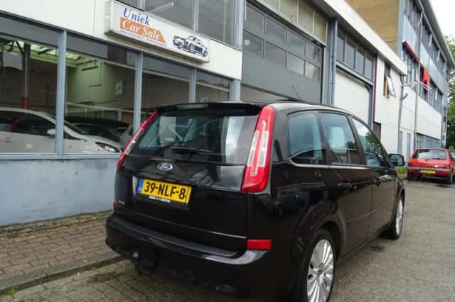 Ford C-Max (2010) thumbnail 4