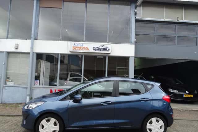 Ford Fiesta (2019) thumbnail 2