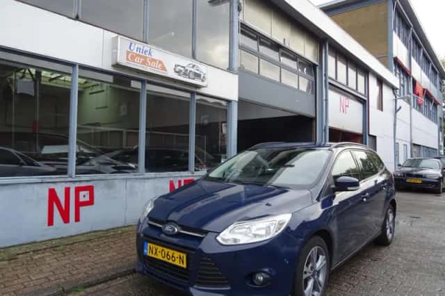 Ford Focus (2013) thumbnail 1