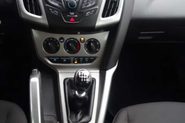 Ford Focus (2013) thumbnail 5