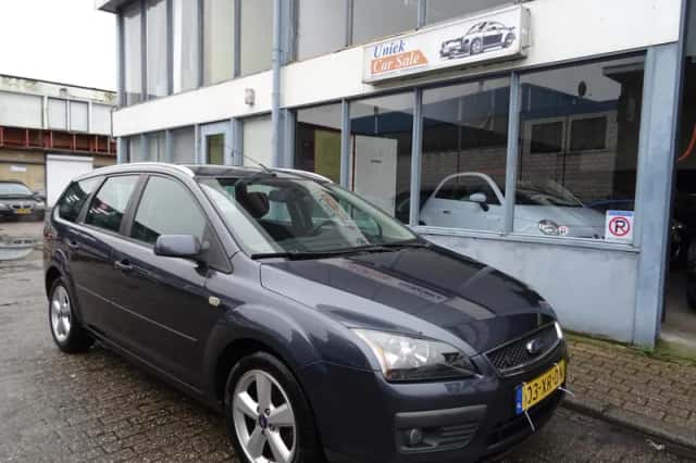 Ford Focus (2007) thumbnail 6