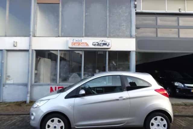 Ford Ka (2011) thumbnail 2