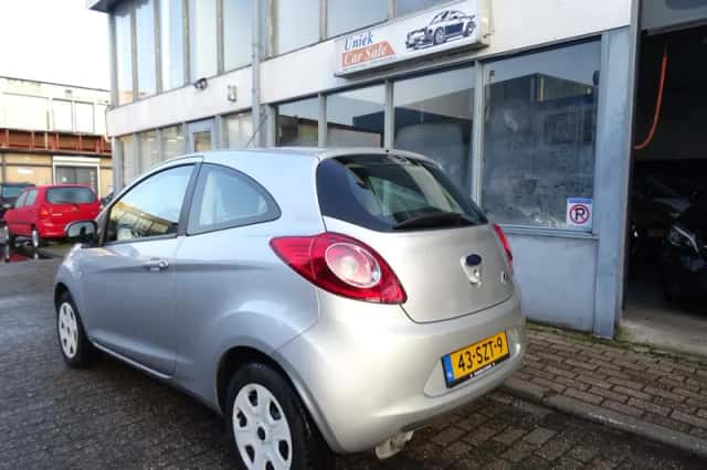 Ford Ka (2011) thumbnail 3