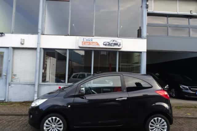 Ford Ka (2010) thumbnail 2