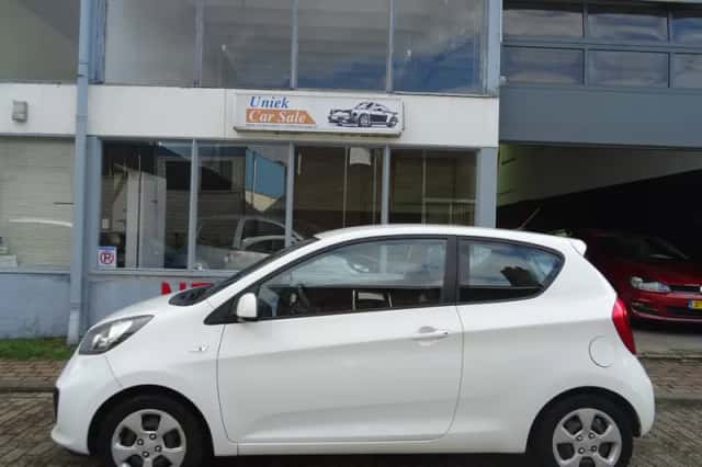 Kia Picanto (2013) thumbnail 2