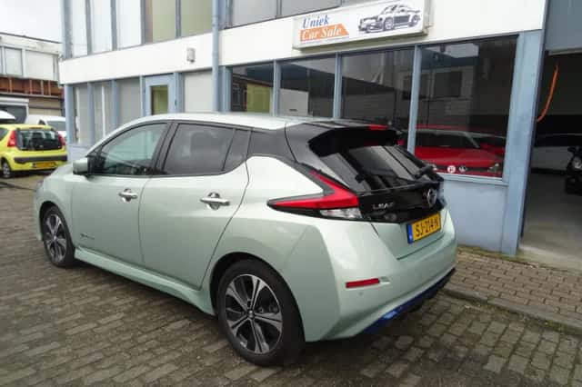 Nissan Leaf (2018) thumbnail 3