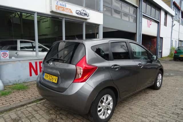 Nissan Note (2015) thumbnail 4