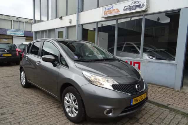 Nissan Note (2015) thumbnail 6