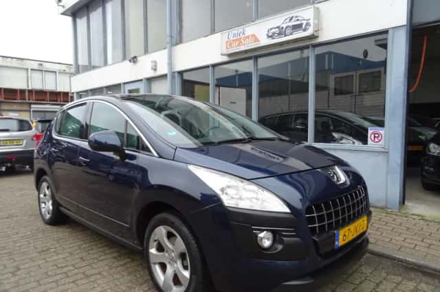 Peugeot 3008 (2009) thumbnail 6