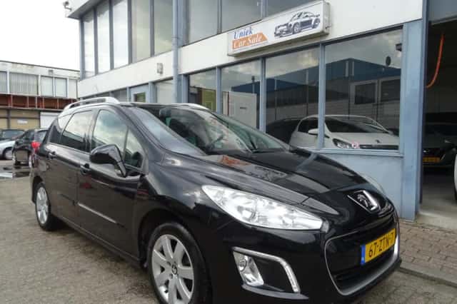 Peugeot 308 (2012) thumbnail 6
