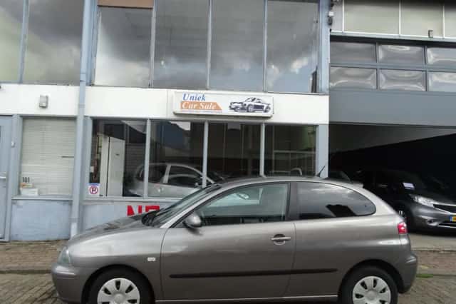 SEAT Ibiza (2003) thumbnail 2