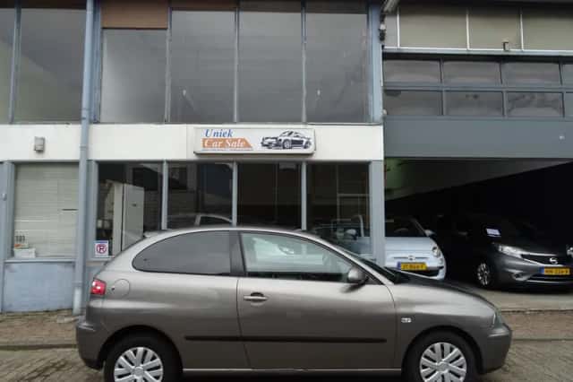 SEAT Ibiza (2003) thumbnail 5