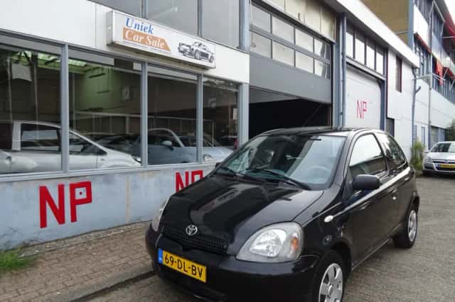 Toyota Yaris (1999) thumbnail 1