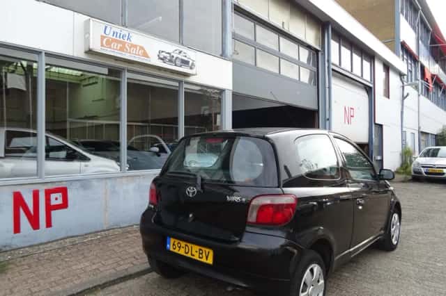Toyota Yaris (1999) thumbnail 6