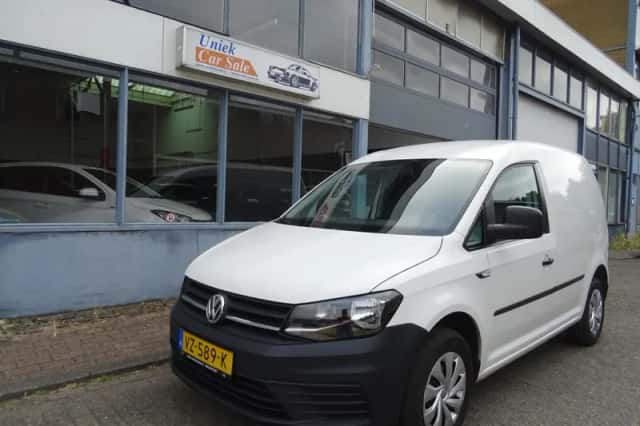 Volkswagen Caddy (2017) thumbnail 1