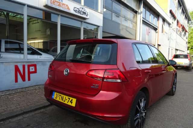 Volkswagen Golf (2014) thumbnail 6