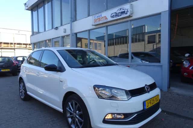 Volkswagen Polo (2014) thumbnail 6
