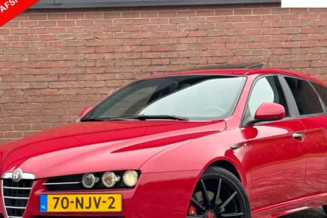 Alfa Romeo 159 (2010) thumbnail 1