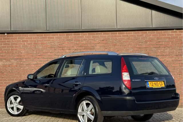 Ford Mondeo (2004) thumbnail 5