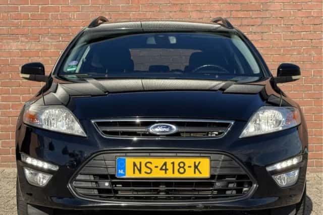 Ford Mondeo (2011) thumbnail 3