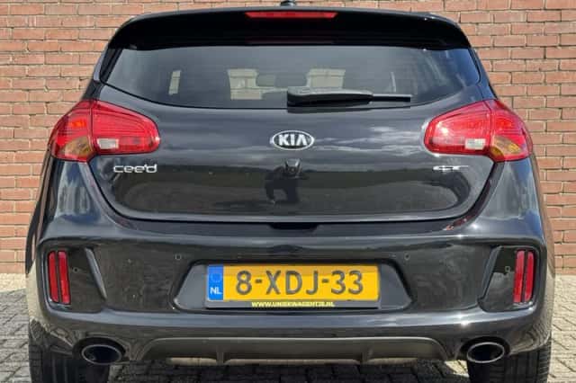 Kia Ceed (2014) thumbnail 6