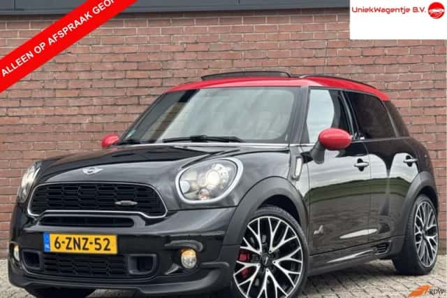 MINI Countryman (2013) thumbnail 1