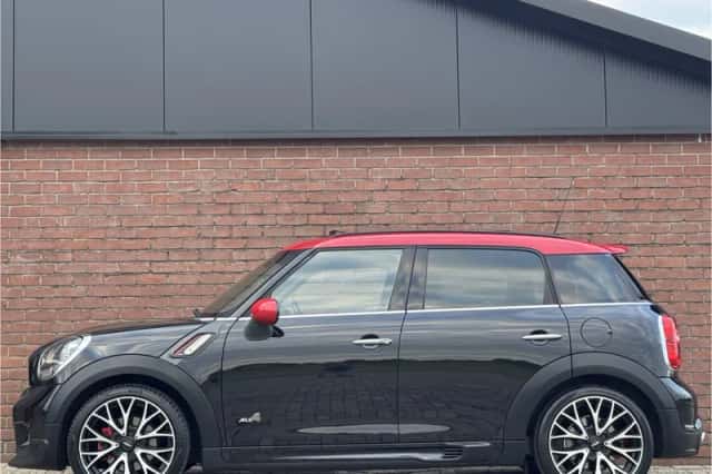 MINI Countryman (2013) thumbnail 3