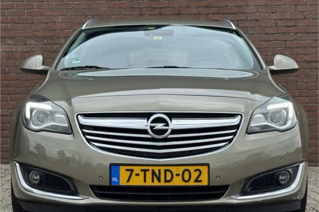 Opel Insignia (2014) thumbnail 3