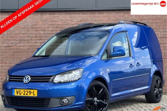 Volkswagen Caddy (2013) thumbnail 1