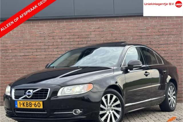Volvo S80 (2013) thumbnail 1