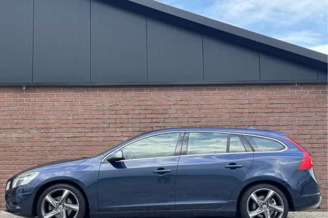 Volvo V60 (2012) thumbnail 4