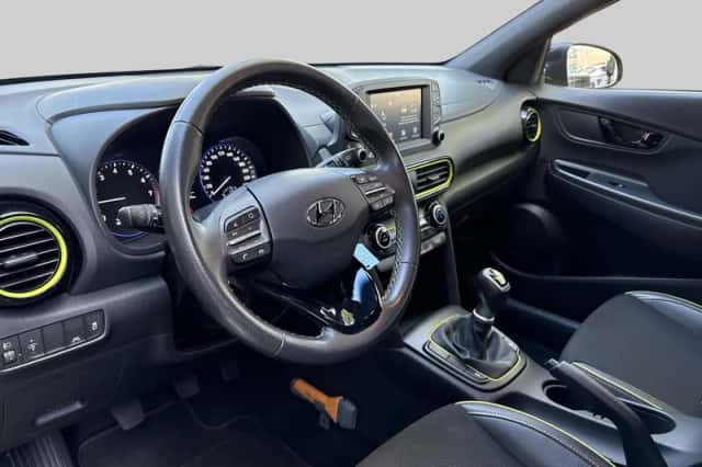 Hyundai Kona (2018) thumbnail 4
