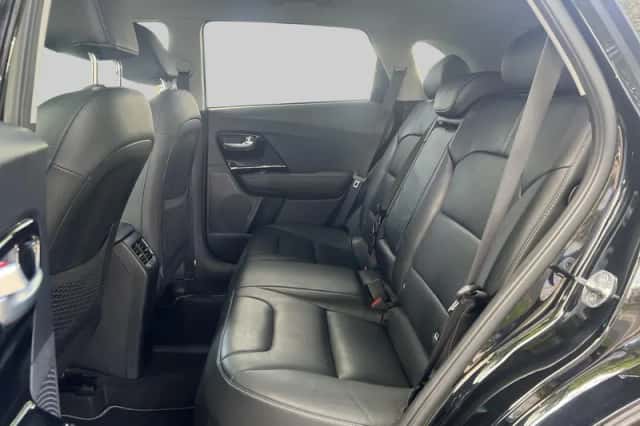 Kia Niro (2022) thumbnail 6