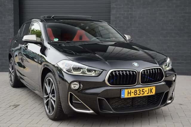 BMW X2 (2019) thumbnail 3